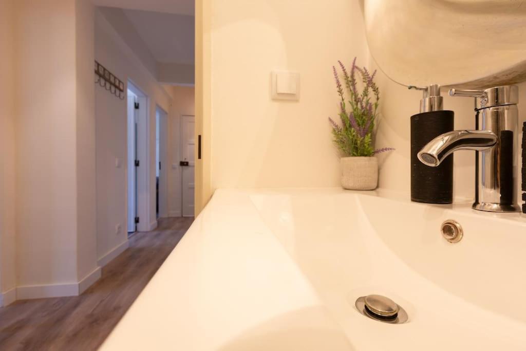Beachome4U4 / Carcavelos Beach Parede Eksteriør bilde